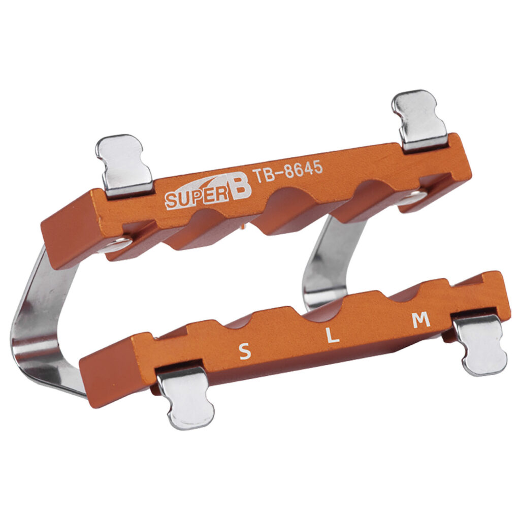 881056 SUPER B TB-8645 vise insert - AVAILABLE IN SELECTED BIKE SHOPS