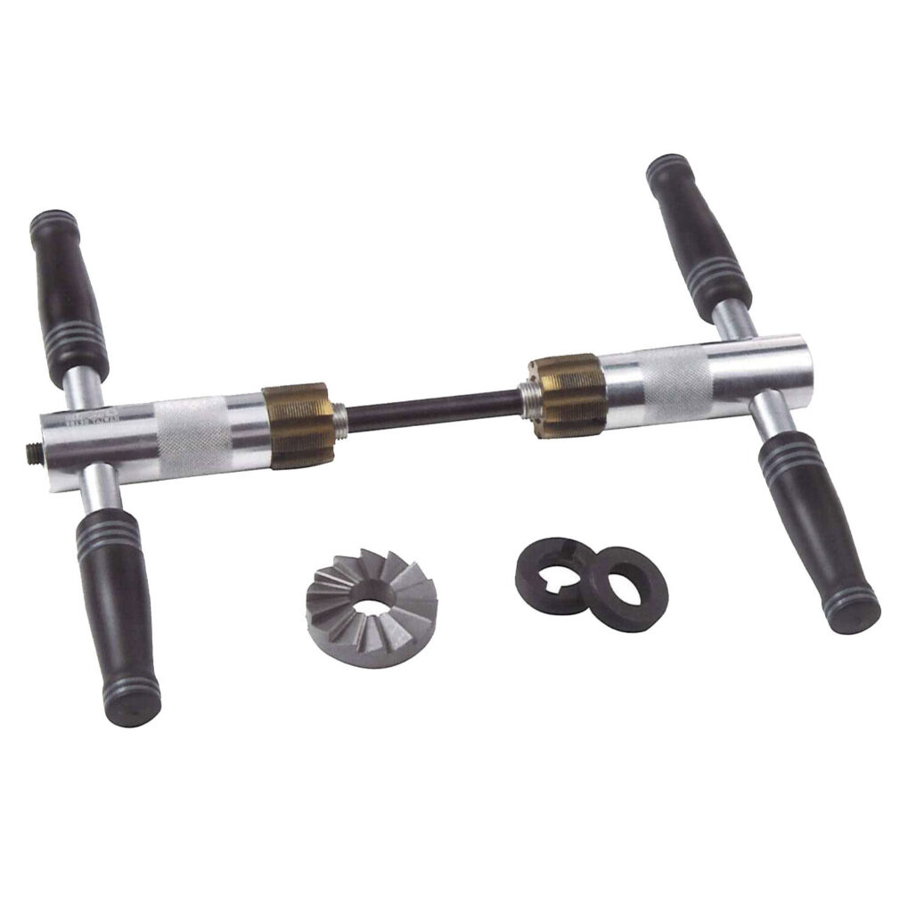 880029 SUPER B TB-98150 bottom bracket cutting tool - AVAILABLE IN SELECTED BIKE SHOPS